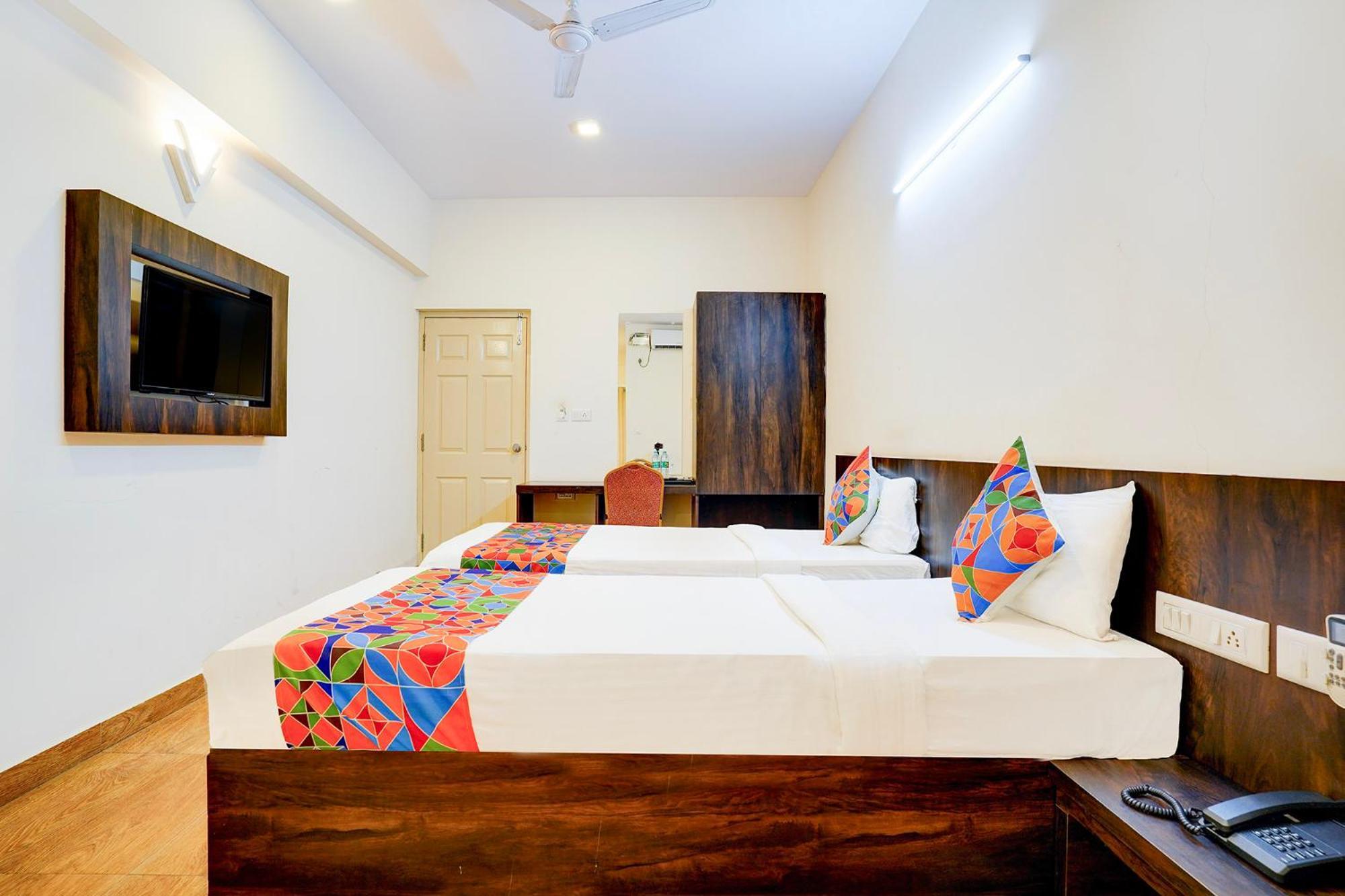 Fabhotel Grk Comforts - Jayanagar होटल 3*